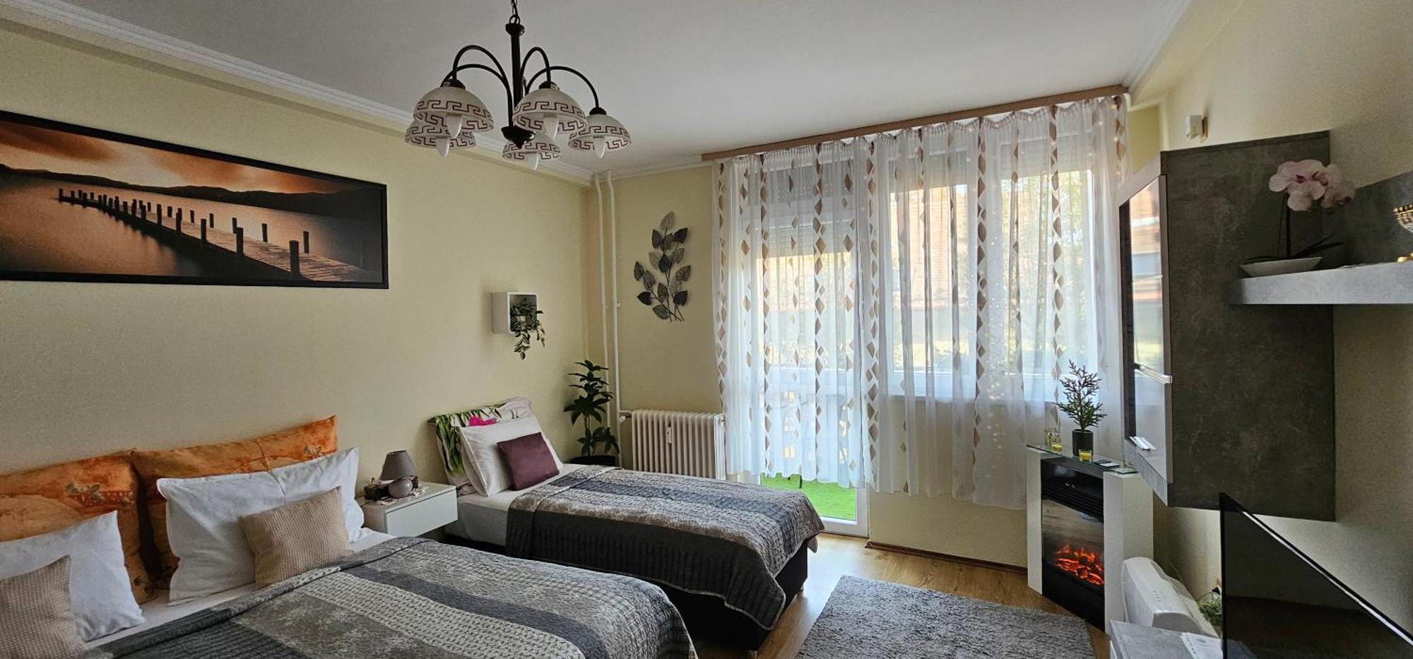 Anna Gyöngye Apartman Debrecen Dış mekan fotoğraf