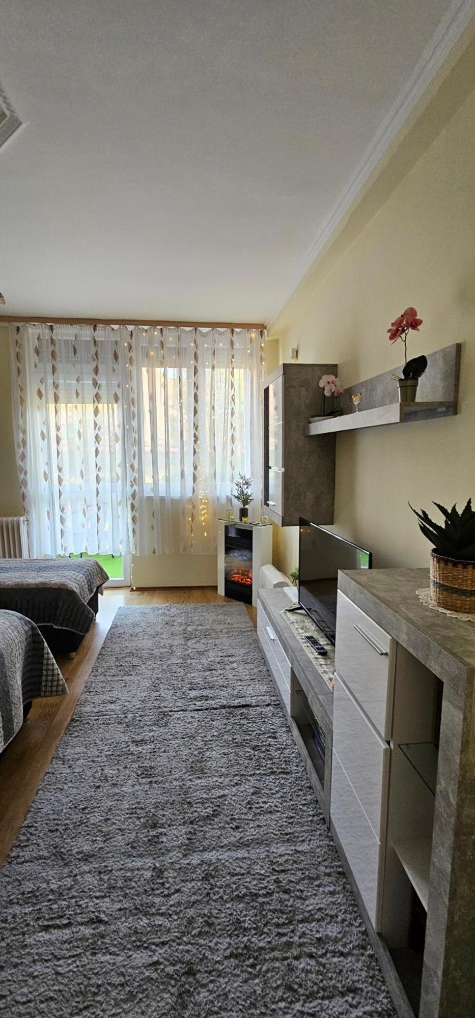Anna Gyöngye Apartman Debrecen Dış mekan fotoğraf